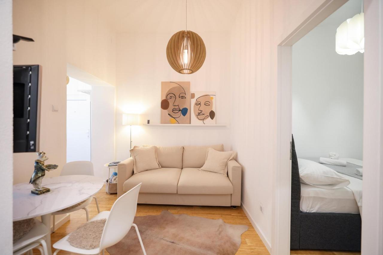 Apartment Iadra In Center
