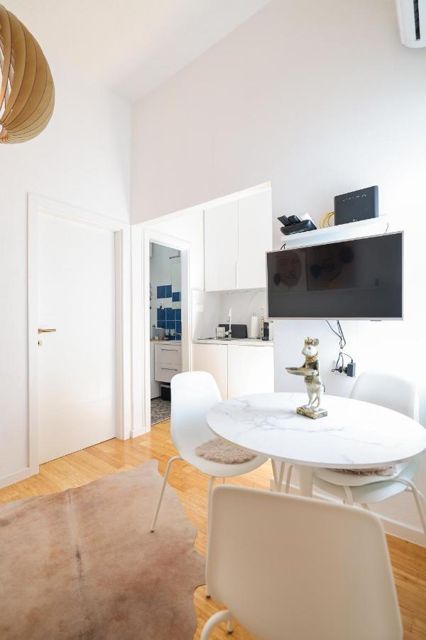 Iadra In Center Apartment *