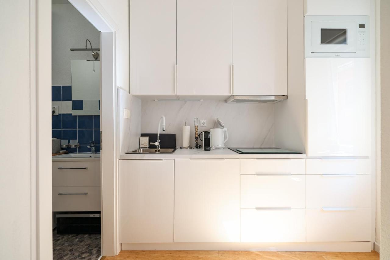 Iadra In Center Apartment *